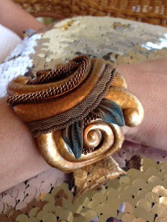 Scalloped Mixed Metal Bracelet