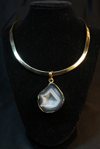 Geode Pendant and Neckwire